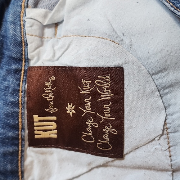 Size 6 Kut from cloth denim button front skirt. A96 - Picture 6 of 8